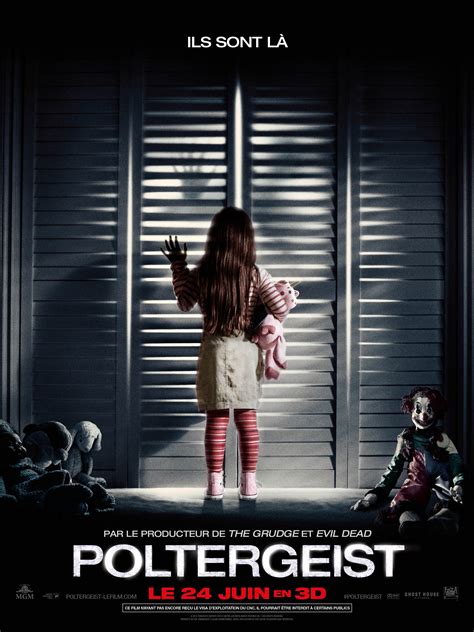 m4ufree poltergeist (2015)